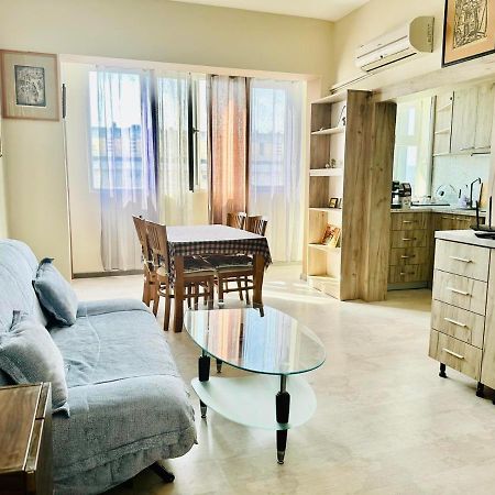 Dulo'S Home فارنا المظهر الخارجي الصورة